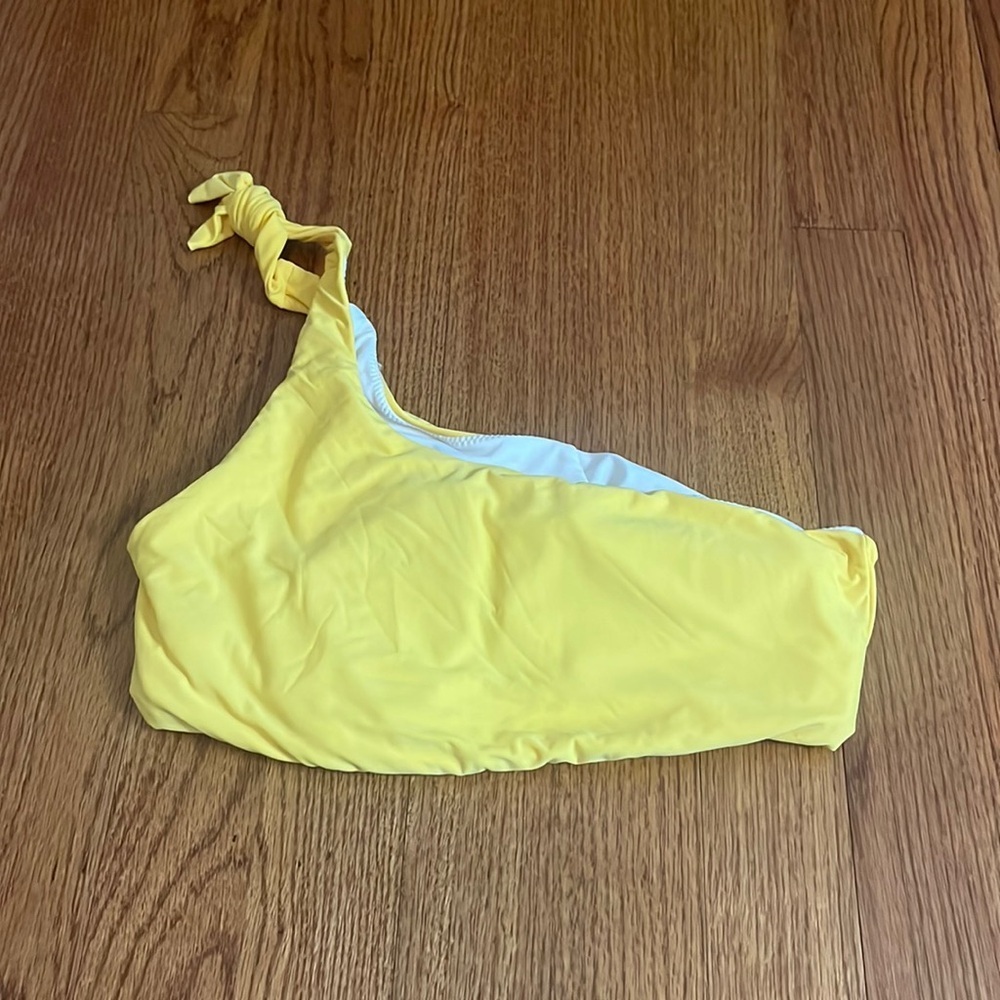 PilyQ Woman’s Yellow One Shoulder Bikini Top Size M